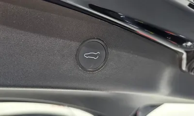 Tesla Model 3 2022, 90311 км, за 20781.77 USD - фото 20