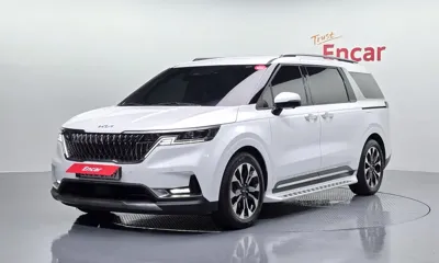 Kia Canival · 2023 год