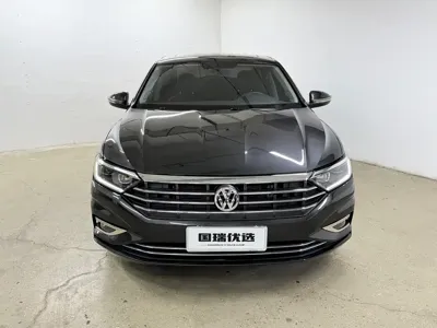 Volkswagen Sagitar 2022, 54000 км, за 14537.68 USD