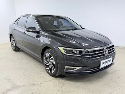 Volkswagen Sagitar 2022, 54000 км, за 14537.68 USD