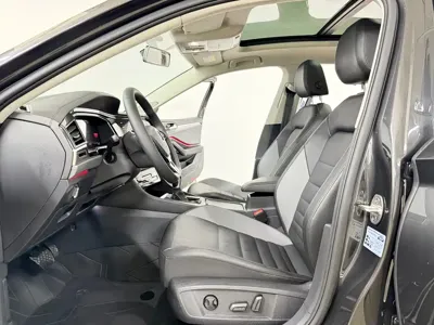 Volkswagen Sagitar 2022, 54000 км, за 14537.68 USD - фото 7