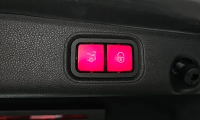 Mercedes-Benz E-Class 2017, 199469 км, за 13071.46 USD - фото 20