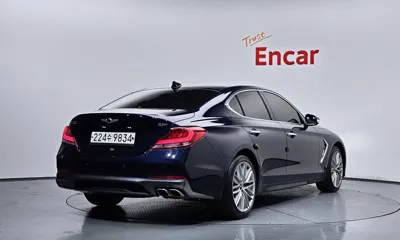 Genesis G70 2019, 131007 км, за 10576.42 USD