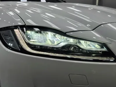Jaguar XF 2018, 139671 км, за 5863.2 USD - фото 14
