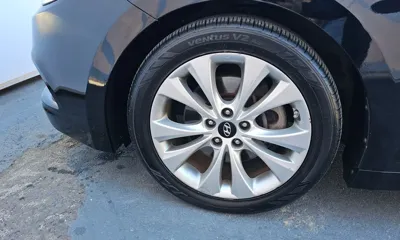 Hyundai Grandeur 2012, 160400 км, за 3222.84 USD