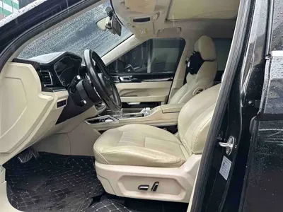 Zotye Zotye T700 2017, 112000 км, за 3384.28 USD