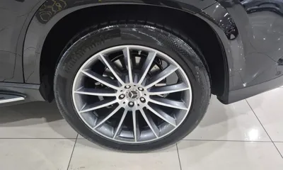Mercedes-Benz GLE-Class 2023, 41650 км, за 61589.35 USD - фото 7