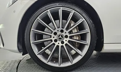 Mercedes-Benz E-Class 2021, 51056 км, за 25928.84 USD