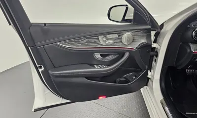 Mercedes-Benz E-Class 2021, 51056 км, за 25928.84 USD - фото 24
