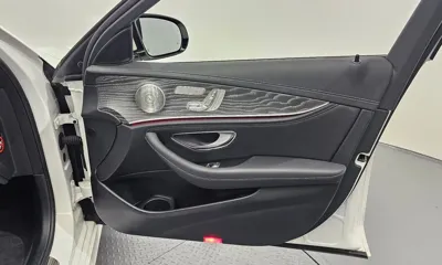 Mercedes-Benz E-Class 2021, 51056 км, за 25928.84 USD - фото 25