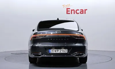 Hyundai Grandeur 2020, 68771 км, за 15394.78 USD
