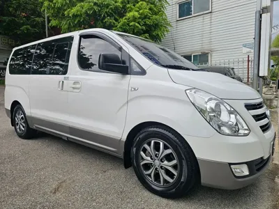 Hyundai Starex 2016, 62912 км, за 8458.68 USD