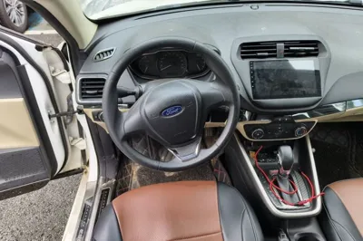 Ford Escort 2017, 68000 км, за 5838 USD - фото 9