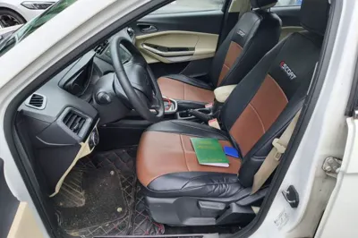 Ford Escort 2017, 68000 км, за 5838 USD - фото 14