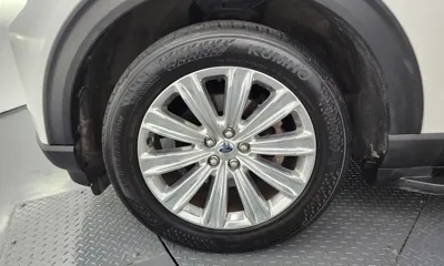 Ford Explorer 2020, 106907 км, за 13456.41 USD