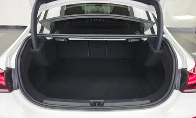 Mercedes-Benz A-Class 2021, 25993 км, за 16865.27 USD - фото 20