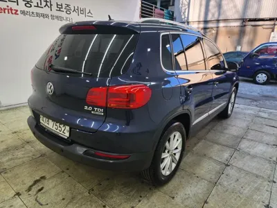 Volkswagen Tiguan 2015, 157992 км, за 5153.62 USD