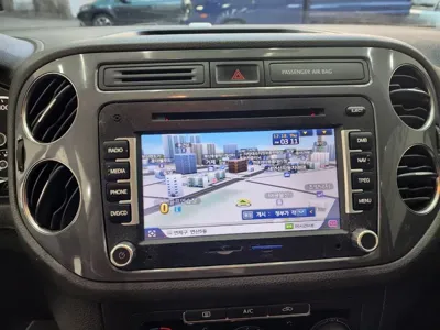 Volkswagen Tiguan 2015, 157992 км, за 5120.13 USD - фото 9