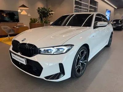 BMW 3-Series · 2026 год
