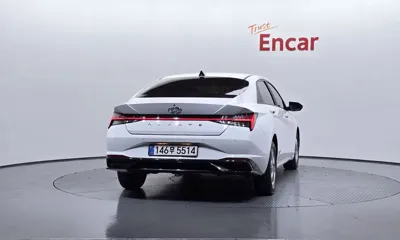 Hyundai Avante 2021, 83909 км, за 9849.29 USD