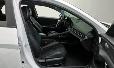 Hyundai Avante 2021, 83909 км, за 9849.29 USD - фото 10