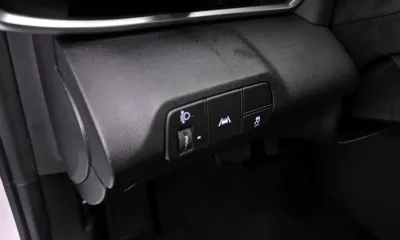 Hyundai Avante 2021, 83909 км, за 9849.29 USD - фото 17