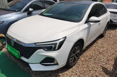 Roewe i6 MAX New Energy · 2023 год