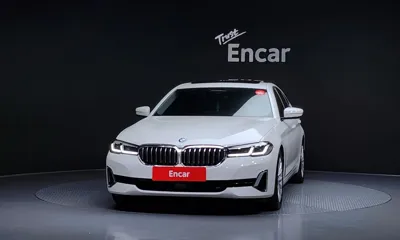 BMW 5-Series 2023, 36318 км, за 22847.66 USD