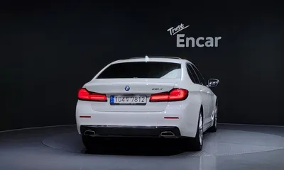 BMW 5-Series 2023, 36318 км, за 22847.66 USD