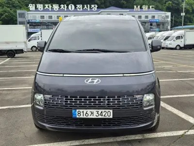 Hyundai Staria 2023, 82000 км, за 15622.95 USD - фото 18