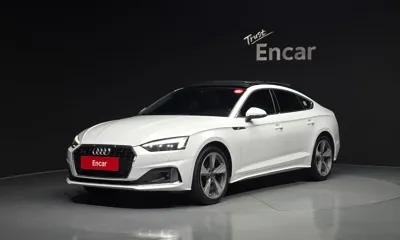 Audi A5 · 2021 год