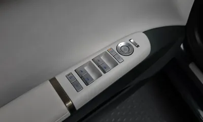 Hyundai Grandeur 2023, 46408 км, за 21127.21 USD - фото 28