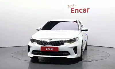 Kia K5 2018, 107126 км, за 6147.68 USD