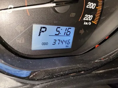 Toyota Yaris L 2021, 37400 км, за 7392.71 USD