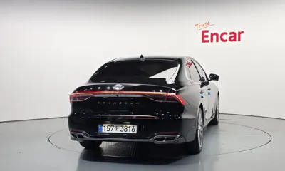 Hyundai Grandeur 2021, 101690 км, за 15557.31 USD