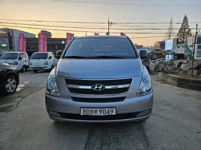 Hyundai Starex · 2011 год