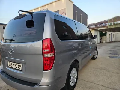 Hyundai Starex 2011, 186000 км, за 3369.67 USD - фото 6