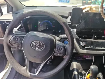 Toyota Corolla 2024, 22300 км, за 11153.4 USD - фото 12