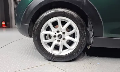 MINI Cooper 2016, 108284 км, за 3908.8 USD