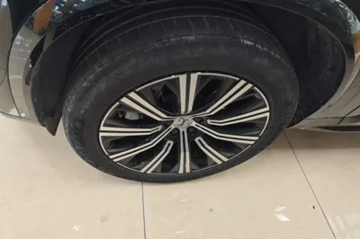 Volvo XC90 2023, 33300 км, за 42507 USD - фото 10