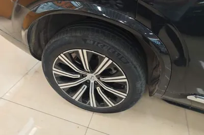 Volvo XC90 2023, 33300 км, за 42507 USD - фото 11