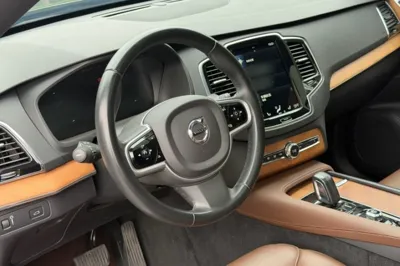 Volvo XC90 2023, 33300 км, за 42507 USD - фото 28