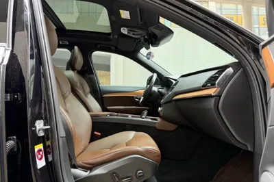 Volvo XC90 2023, 33300 км, за 42507 USD - фото 31