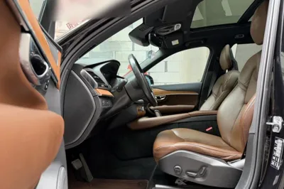 Volvo XC90 2023, 33300 км, за 42507 USD - фото 32