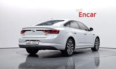 Renault-KoreaSamsung SM6 2016, 100290 км, за 4304.63 USD