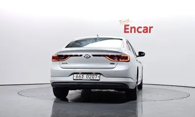 Renault-KoreaSamsung SM6 2016, 100290 км, за 4304.63 USD