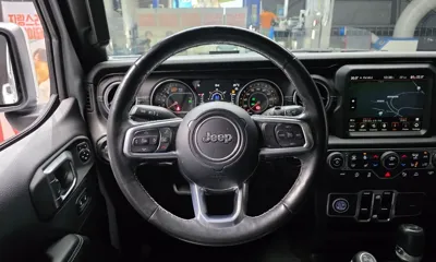 Jeep Wrangler 2021, 59517 км, за 23959.56 USD - фото 13