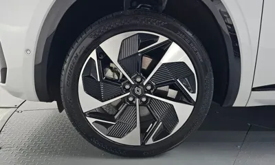 Renault-KoreaSamsung Grand Koleos 2025, 7626 км, за 22947.4 USD