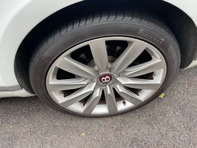 Bentley Continental 2013, 76000 км, за 33860.77 USD
