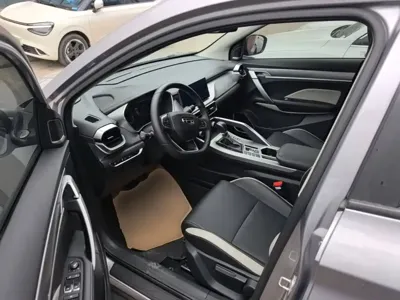 Geely Binyue 2020, 58600 км, за 6194.7 USD - фото 11